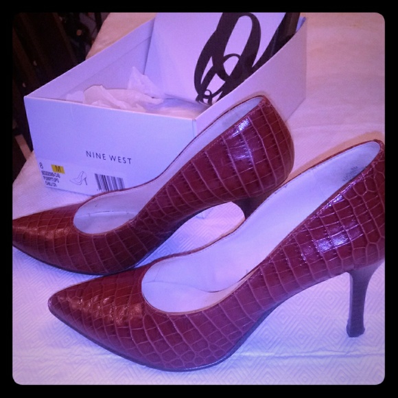 Nine west heels - Picture 1 of 3